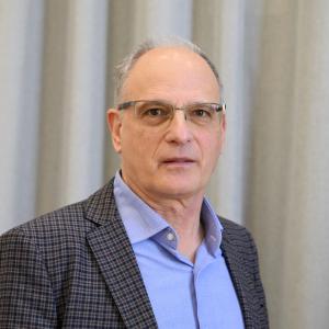 Profile picture for user spetrov